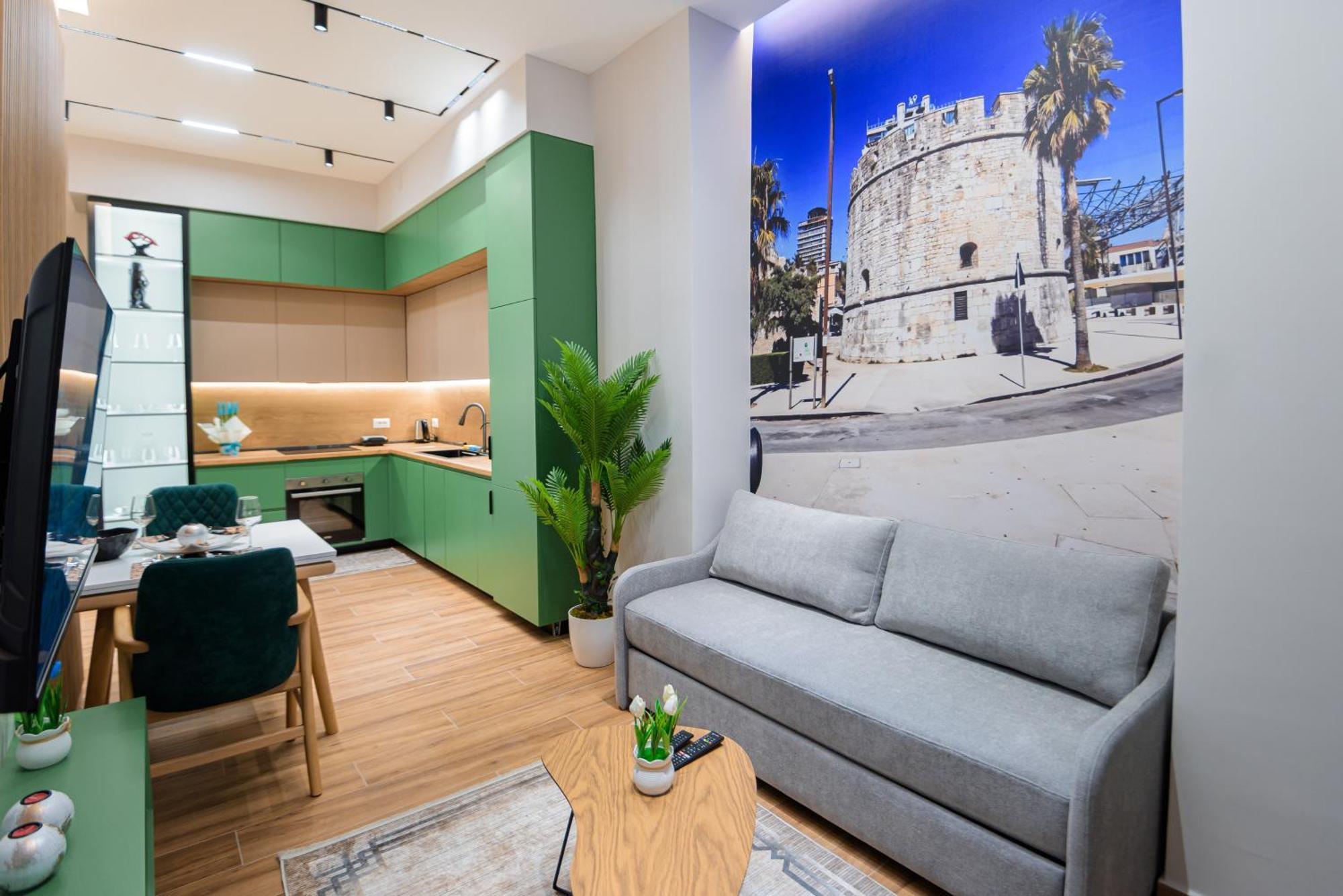Lux Holidays Durres Bagian luar foto